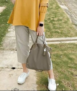 (Kategori: ) berada di . Dikirim oleh dputry40 (ID iklan 1433349409, Gambar 1). Deskripsi: .
