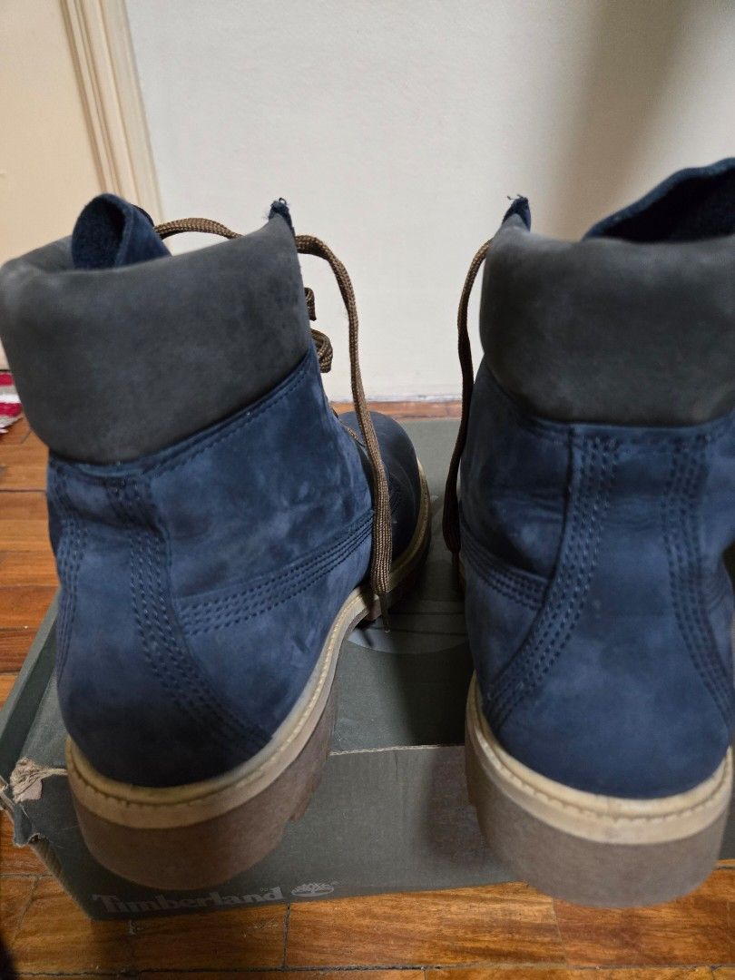 Timberland Mens 6 inch Premium Boot Outerspace (Category: Boots) located in Mandaluyong City. Submitted by darkc7oud (Listing ID 1433353224, Image 3). Description: Timberland Mens 6 inch Premium Boot Outerspace Condition: lightly used; mostly for aesthetics Price: 4,100.