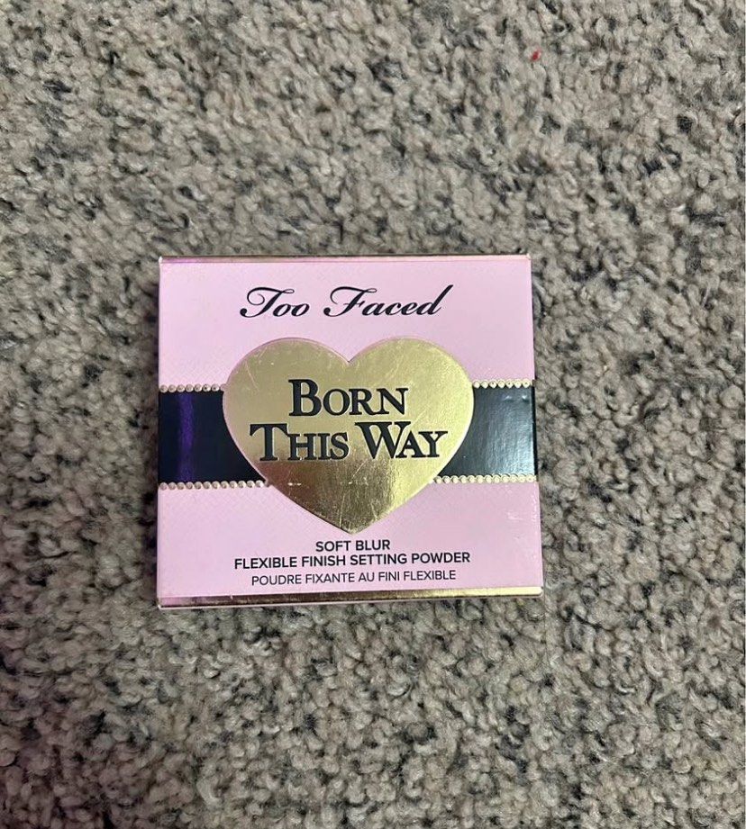 Too Faced Setting Powder (Category: Makeup) located in Quezon City. Submitted by cheerupbby (Listing ID 1433260735, Image 3). Description: Repost. Stored properly and kept well. Will ship when I get back home to the Philippines in October/November 2026. I will only bring what is SOLD. Half payment accepted with no cancellation. All makeup is crossposted on marketplace 🇨🇦 and nowhere else. 📍 QC Can ship thru lalamove or j&t.