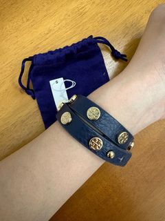 (Category: ) located in . Submitted by stylestashph (Listing ID 1433369678, Image 1). Description: .