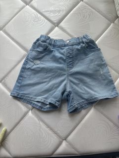 (Category: ) located in . Submitted by dolphinl (Listing ID 1433268617, Image 1). Description: .