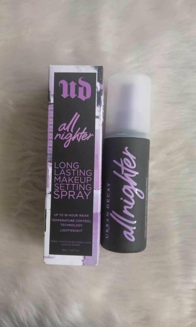Urban Decay Setting Spray 100ml (Category: Makeup) located in Quezon City. Submitted by patriciagarcia_decluttering (Listing ID 1433276202, Image 1). Description: Brand new authentic 2028 expiry.