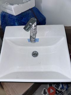 (Category: ) located in . Submitted by kk1687 (Listing ID 1433229737, Image 1). Description: .