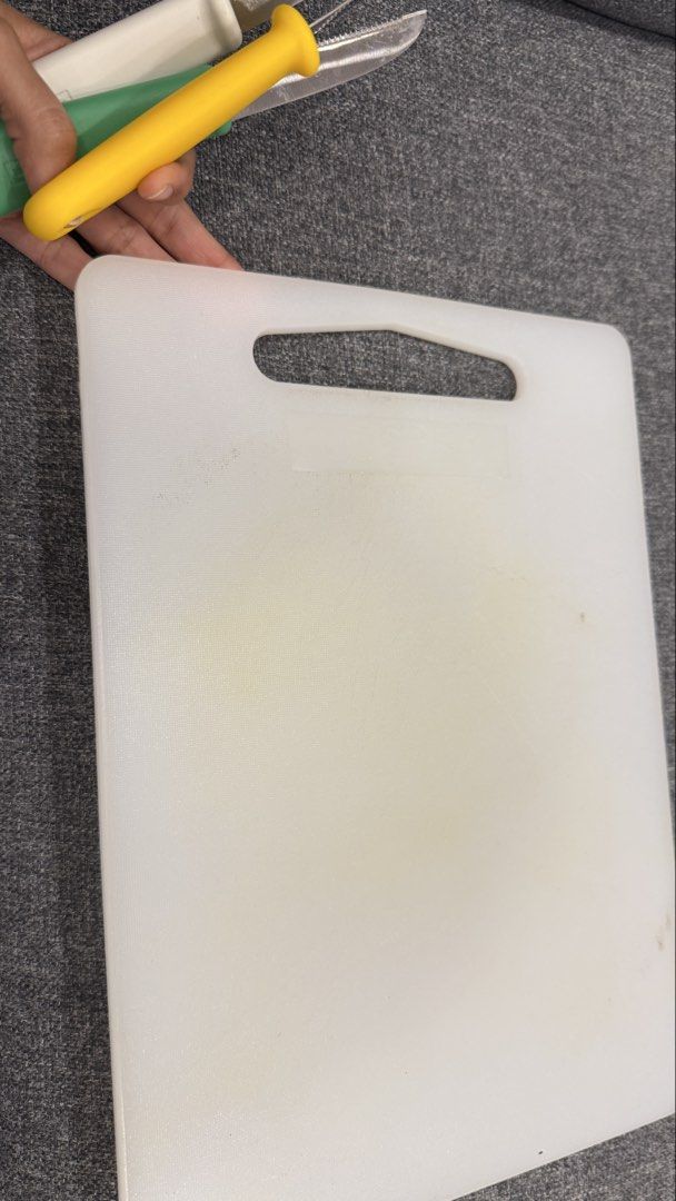 White Plastic Cutting Board489012781332582400