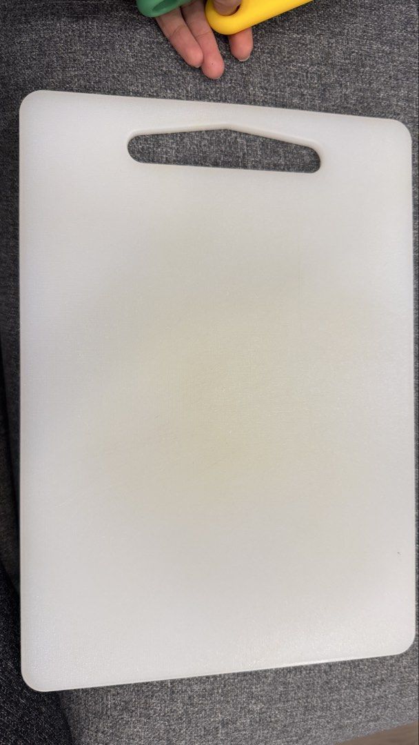 White Plastic Cutting Board489012781332582402