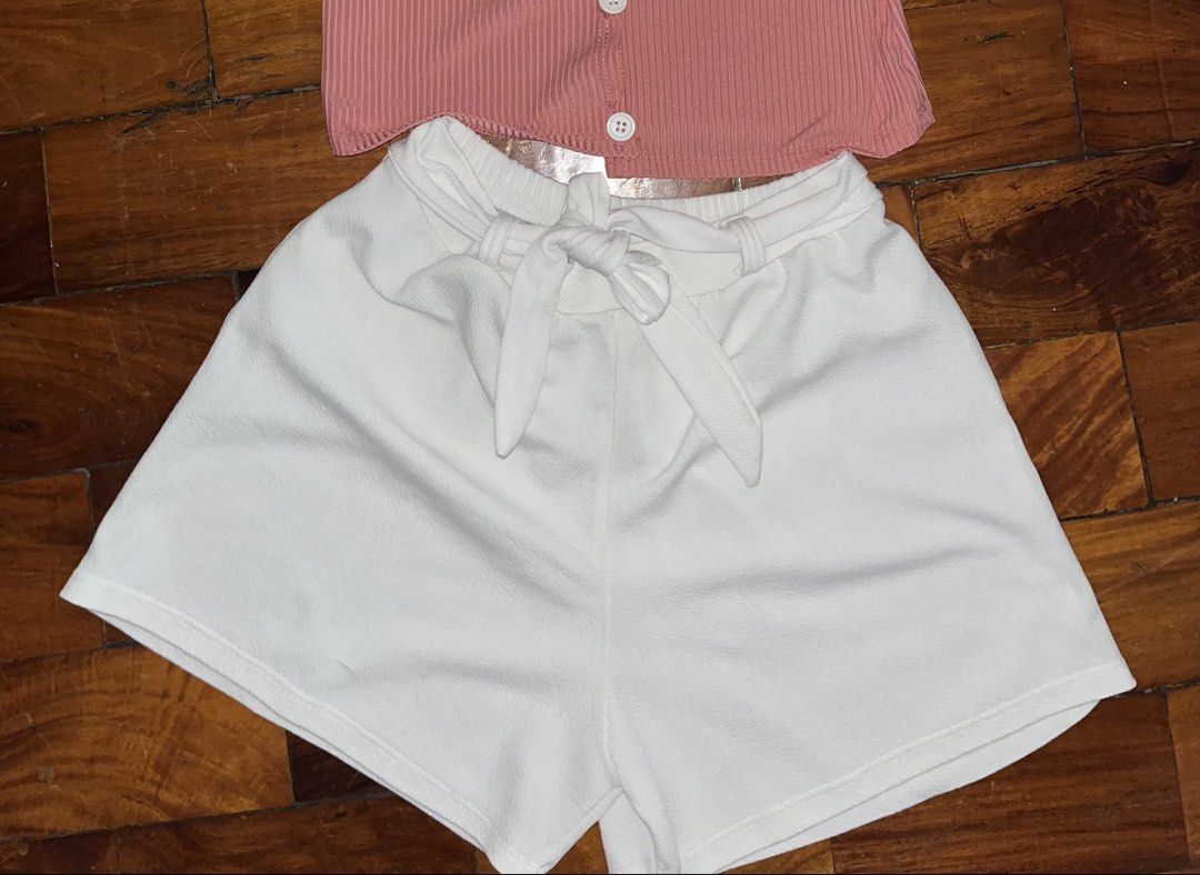 White Shorts Set for Summer (Category: Sets or Coordinates) located in Manila. Submitted by declitterclutter (Listing ID 1433255370, Image 1). Description: - No COD - Buyer will shoulder the shipping fee - Decluttering - Some thrifted finds - No to overpricing!! - No to haggling!! - XS to S - Perfect for summer.