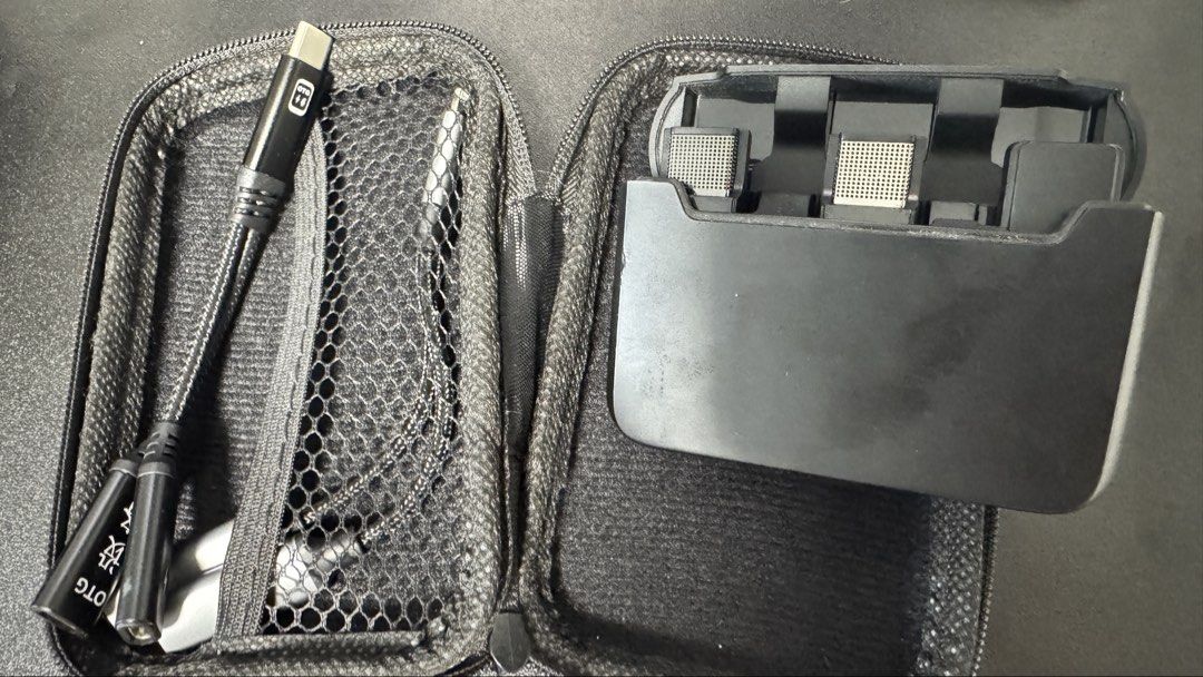 Wireless Mic with Accessories435011281979320320