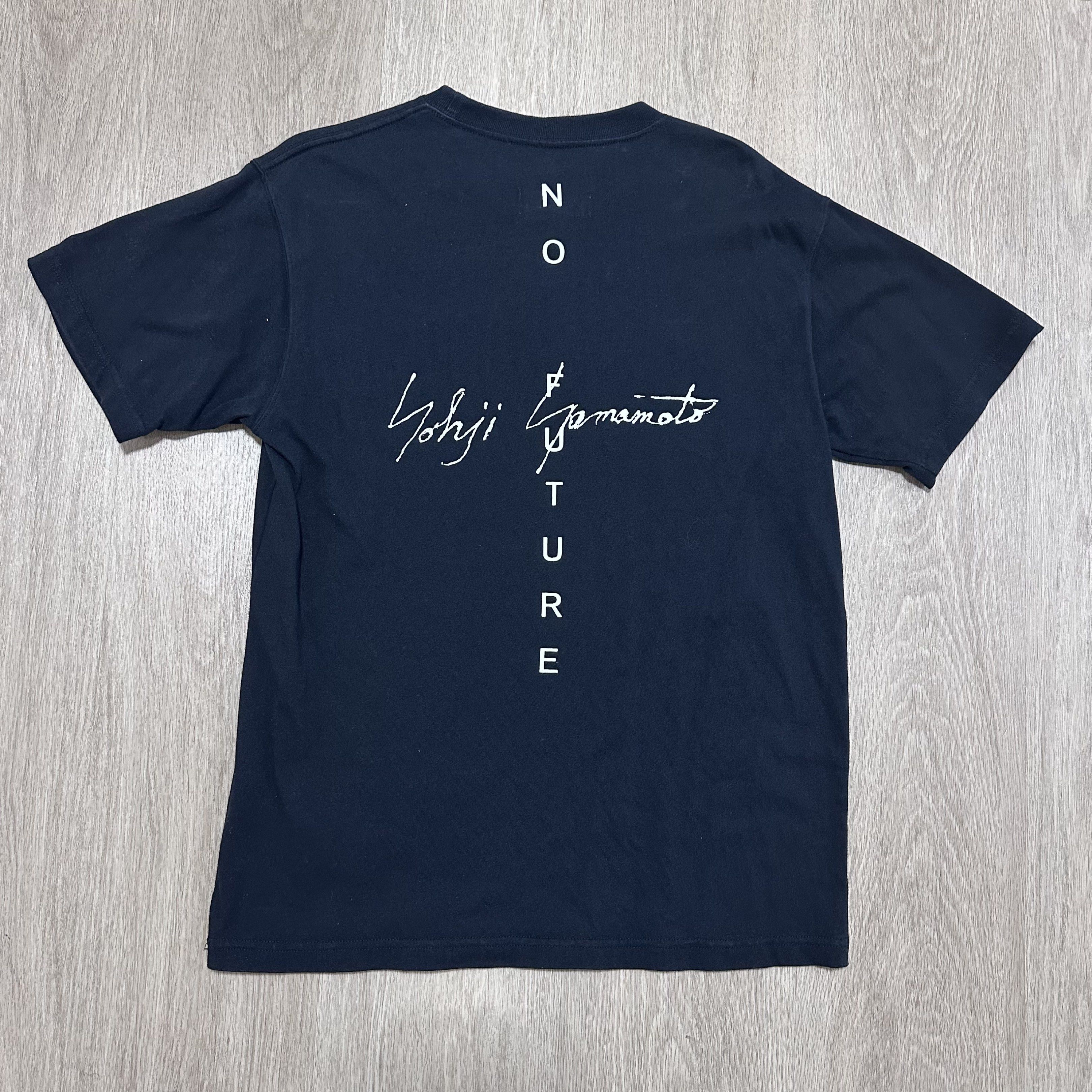 Yohji Yamamoto x New Era T-Shirt (Category: Tshirts & Polo Shirts) located in Singapore. Submitted by geralddesu (Listing ID 1433303455, Image 2). Description: Length 68cm. Clearing wardrobe, feel free to look at other listings.