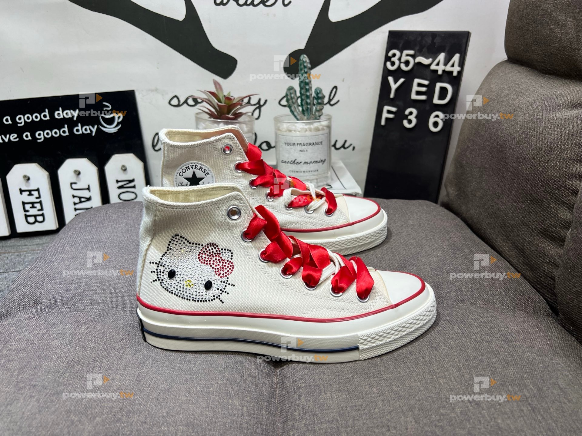 新款 convars匡威Hello Kitty x Converse Chuck Taylor 70聯名水晶帆布鞋YEDF36powerbuy ...