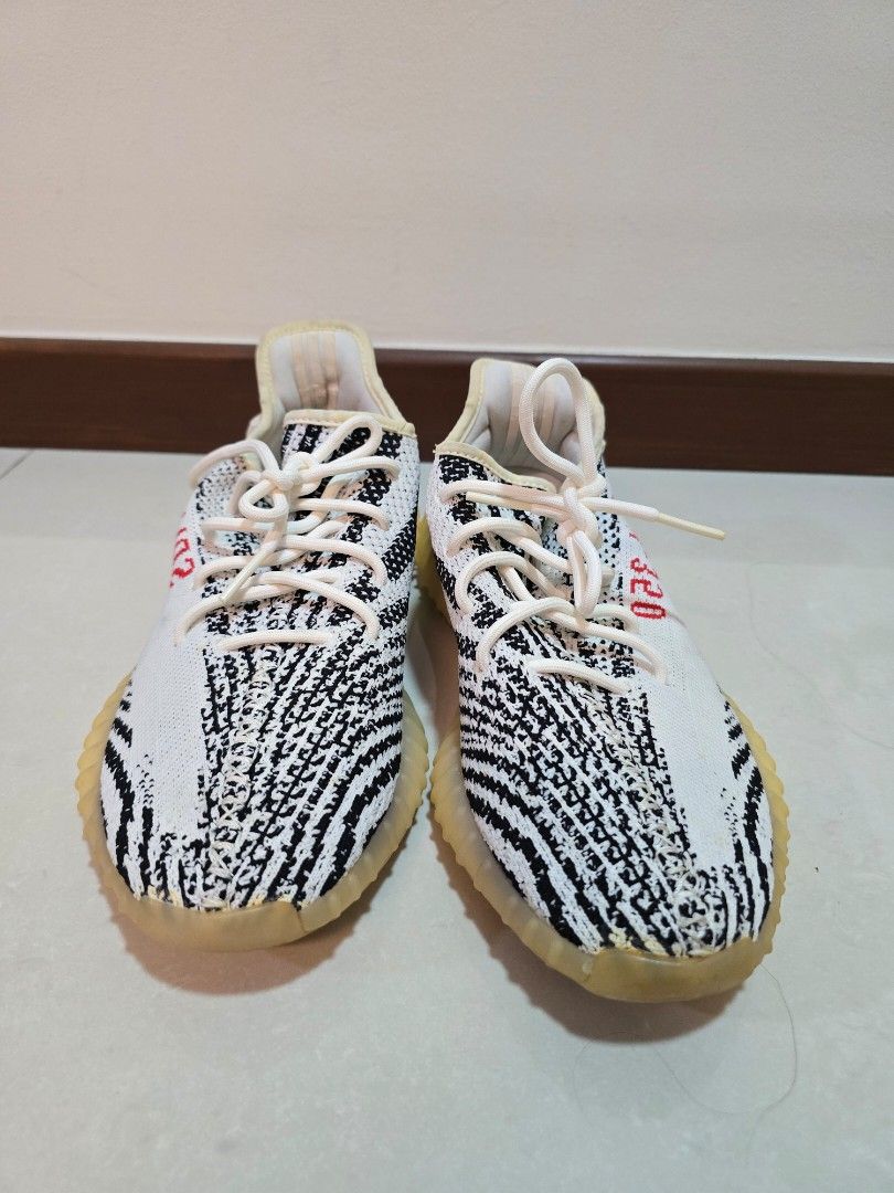 Adidas Yeezy Boost 350 V2 Zebra, Men's Fashion, Footwear, Sneakers on  Carousell