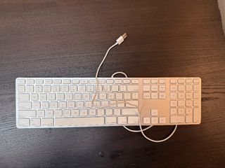 Apple Keyboard