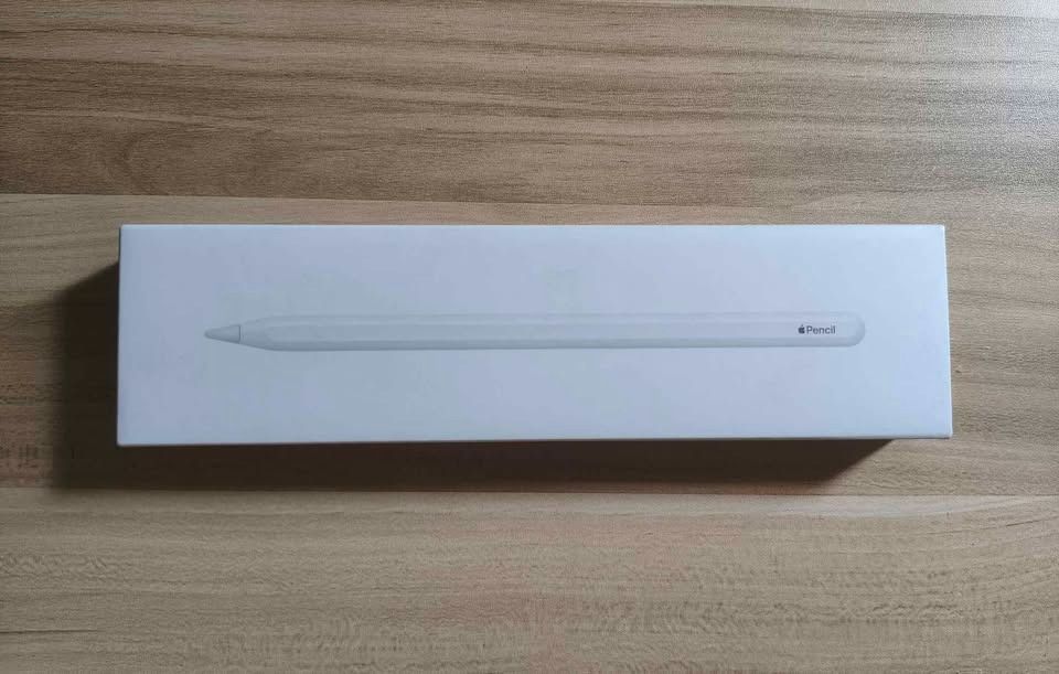 Apple Pencile 2nd Generation (Category: Other Mobile & Gadget Accessories) located in Pasig City. Submitted by hmlpmnl (Listing ID 1433470526, Image 1). Description: FOR SALE! FOR SALE! Apple Pencile 2nd Generation P 5,000 Item Condition/Specification * No dent or hidden issues * Good as Brand New | 4-5 times used * Apple Warranty * COD (LBC) * Meetup - SM Makati/Glorietta - SM MOA - SM Megamall - Ayala Feliz - SM Aura - Market-Market - SM Bicuta