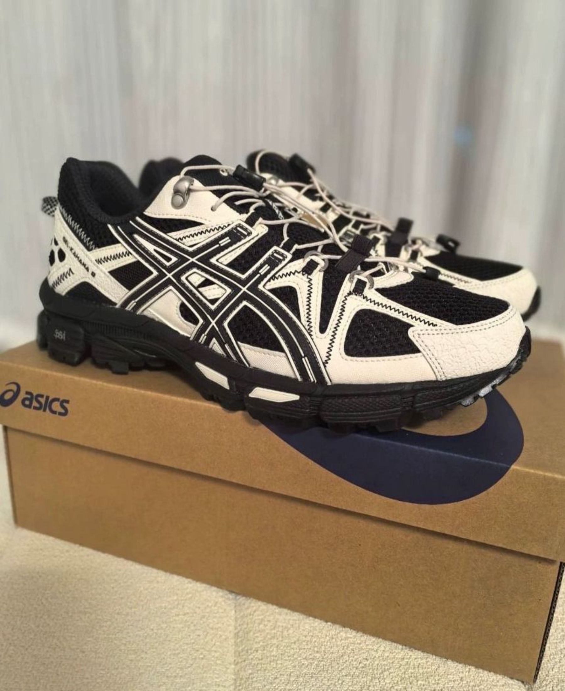 Asics Gel-Kahana 8 FL Outdoor Breathable Running Shoes Black White (Category: Sneakers) located in Singapore. Submitted by kofiercecloud (Listing ID 1433580911, Image 2). Description: 🔖 Featured Asics | Asics Gel-Kahana 8 FL Outdoor Breathable Running Shoes Black White New ✓ Free Ship ✓ COD ✓ 3-Day Confirm ✓ Chat me to order 🛒.
