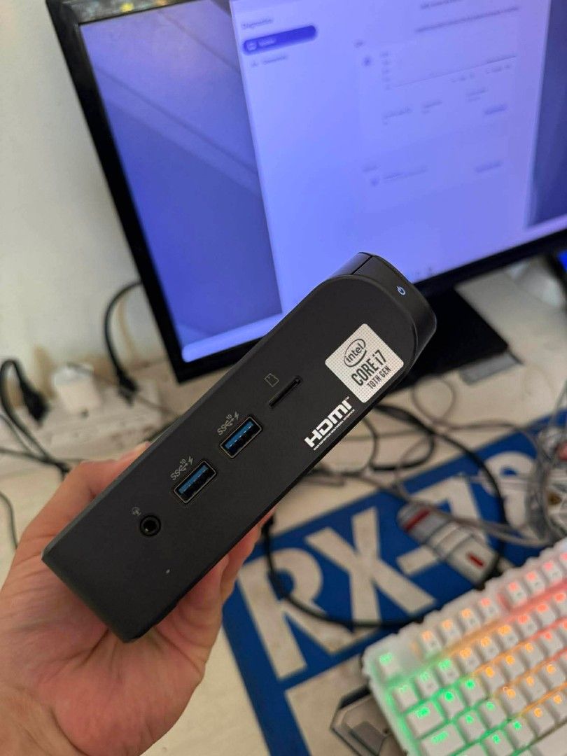 Asus ChromeBox (Category: Desktops) located in Manila. Submitted by happyearth.953a15 (Listing ID 1433409770, Image 2). Description: Asus ChromeBox I7 10th gen 16gb ram 128gb storage Chrome OS With power adapter No issue ✅ 💸💸 9,500 Location: San Andres bukid manila Pick up or deliver.