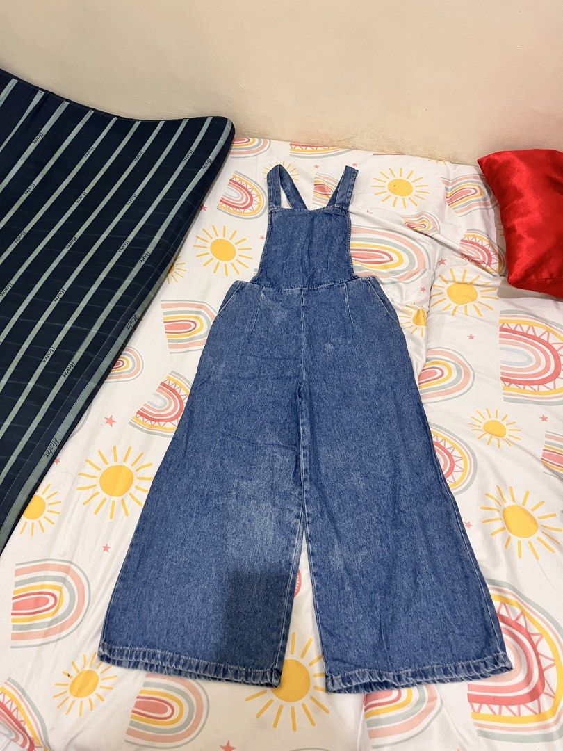 Bershka Long Denim Jumpsuit (Category: Jumpsuits) located in Pasig City. Submitted by marjorieinumerable (Listing ID 1433464568, Image 2). Description: - Bershka denim jumpsuit - Wide-leg design - Adjustable straps - Front pockets - Size: M.