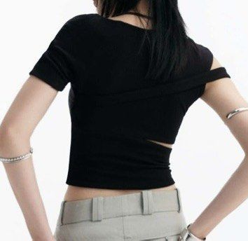 Black Asymmetrical Cutout Top (Category: Sleeveless) located in Quezon City. Submitted by extrastyle (Listing ID 1433544675, Image 2). Description: .
