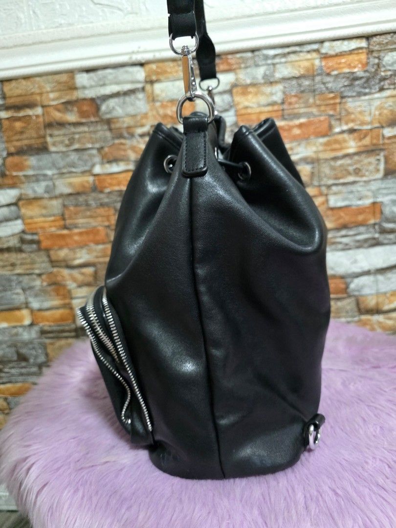 Black Bucket Bag with Silver Hardware (Category: Shoulder Bags) located in Binan City. Submitted by elli.etcetera (Listing ID 1433484013, Image 2). Description: MOP: Gcash, Maya or Bank Transfer MOD: lalamove, flash or J&T.