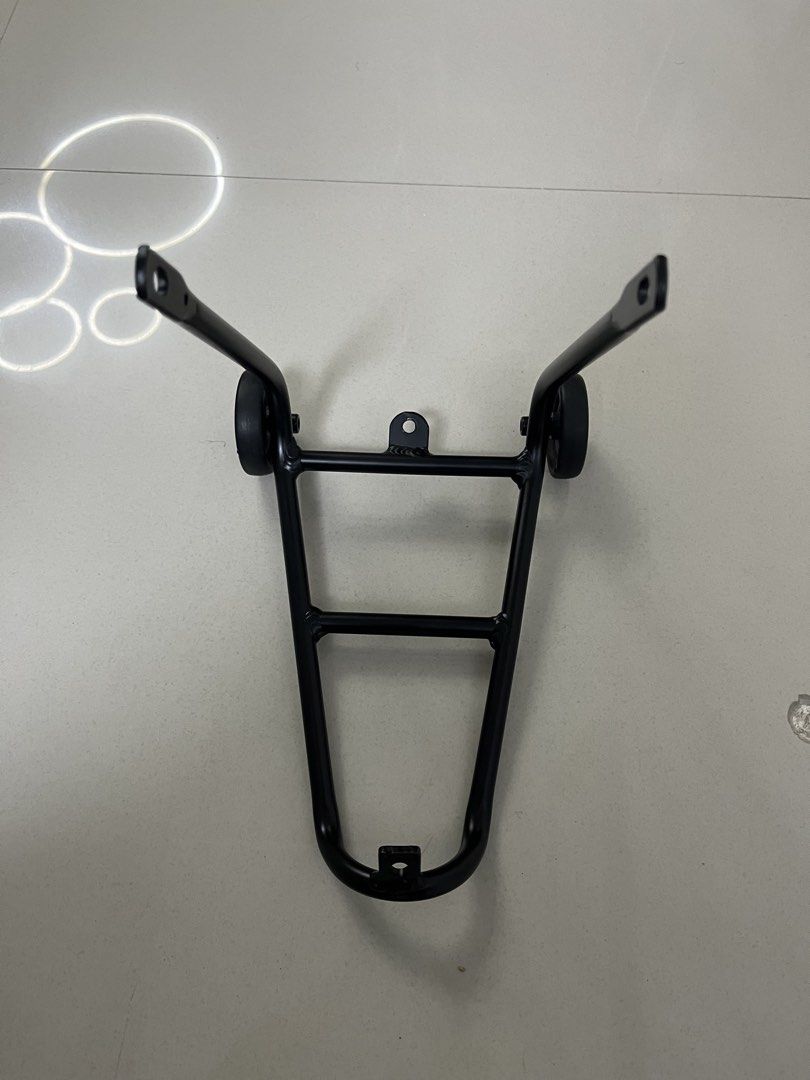 Brompton Alloy Quarter Rack with Brompton Easy wheels (Category: Announcements) located in Manila. Submitted by ncmbrbgddf58183 (Listing ID 1433539095, Image 2). Description: - Quarter Rack for Brompton - Black made of alloy material - With Original Brompton Easy Wheels.