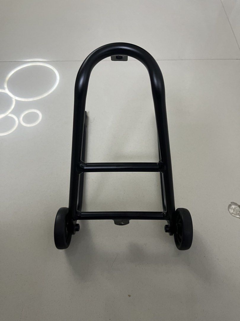 Brompton Alloy Quarter Rack with Brompton Easy wheels (Category: Announcements) located in Manila. Submitted by ncmbrbgddf58183 (Listing ID 1433539095, Image 1). Description: - Quarter Rack for Brompton - Black made of alloy material - With Original Brompton Easy Wheels.