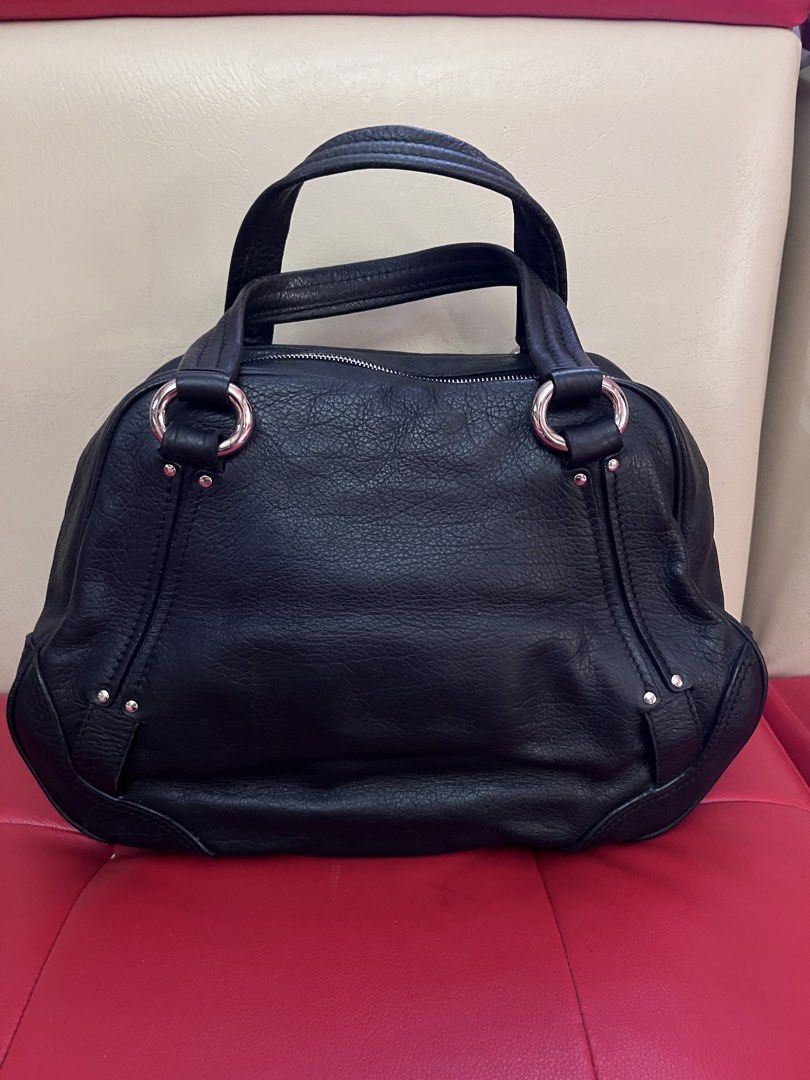 Celine Black Leather Handbag (Category: Luxury Bags & Wallets) located in Victorias. Submitted by lan1877 (Listing ID 1433436245, Image 2). Description: Rank A Medium size Issue Missing pouch 1200 plus sf.