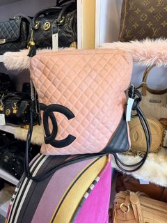 (Category: ) located in . Submitted by lovebags.ph (Listing ID 1433544013, Image 1). Description: .