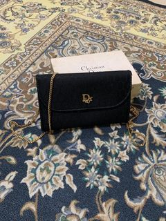 (Category: ) located in . Submitted by xxpablothriftxx (Listing ID 1433528420, Image 1). Description: .