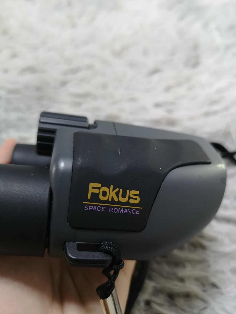 Classic Compact Ultra Portable Binocular (Category: Lens & Kits) located in Santa Cruz. Submitted by jmy_surplus.2 (Listing ID 1433473745, Image 2). Description: Size ; L - 4 W - 10 H - 9 Color ; Black Type ; Binocular Brand ; No Brand Material ; Synthetic Style ; Classic Binocular L 81 JMY 1 Batch #200.