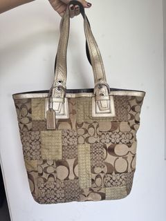 (Category: ) located in . Submitted by misskbags (Listing ID 1433508696, Image 1). Description: .