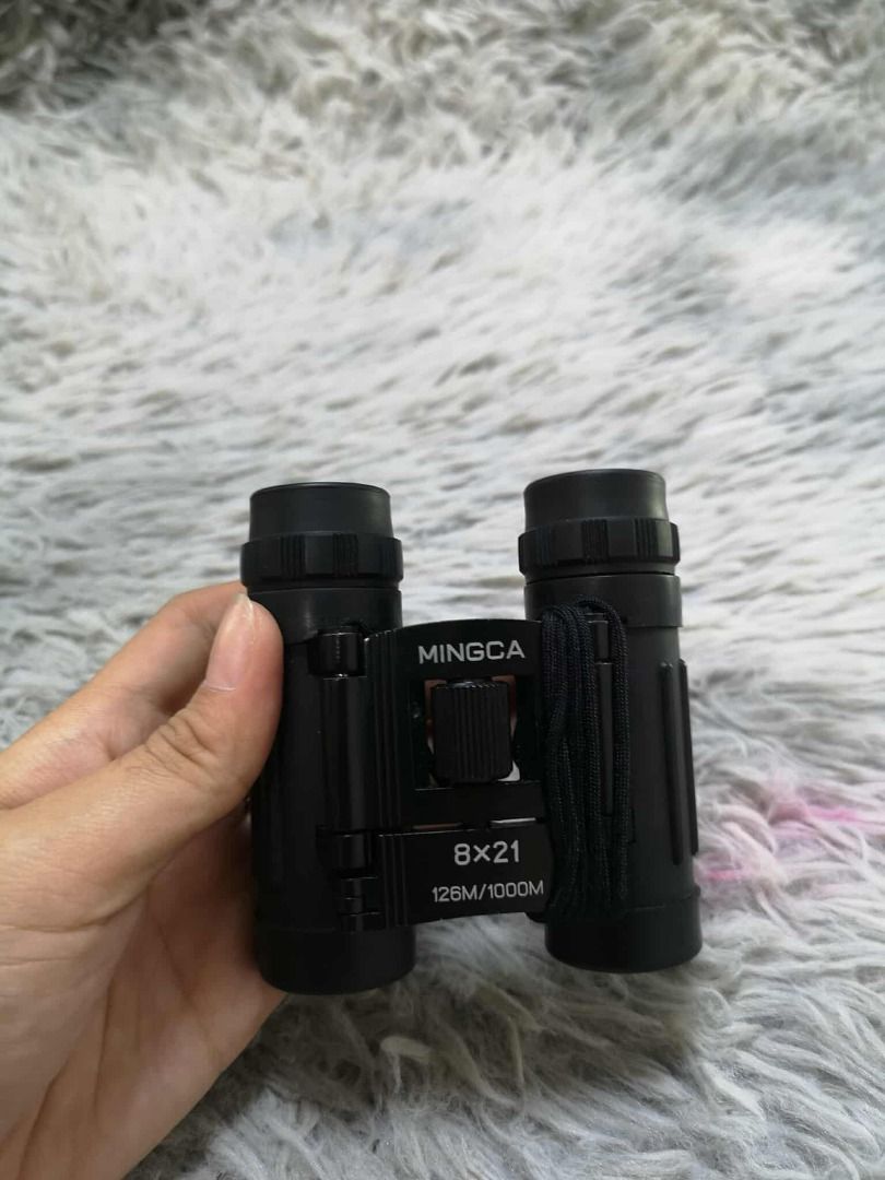 Compact Lightweight Binocular (Category: Lens & Kits) located in Santa Cruz. Submitted by jmy_surplus.2 (Listing ID 1433472955, Image 3). Description: Size ; L - 3 W - 10 H - 9 Color ; Black Type ; Binocular Brand ; No brand Material ; Synthetic Style ; Black Objective Lens ideal For daylight Viewing LG 81 JMY 1 Batch #200.