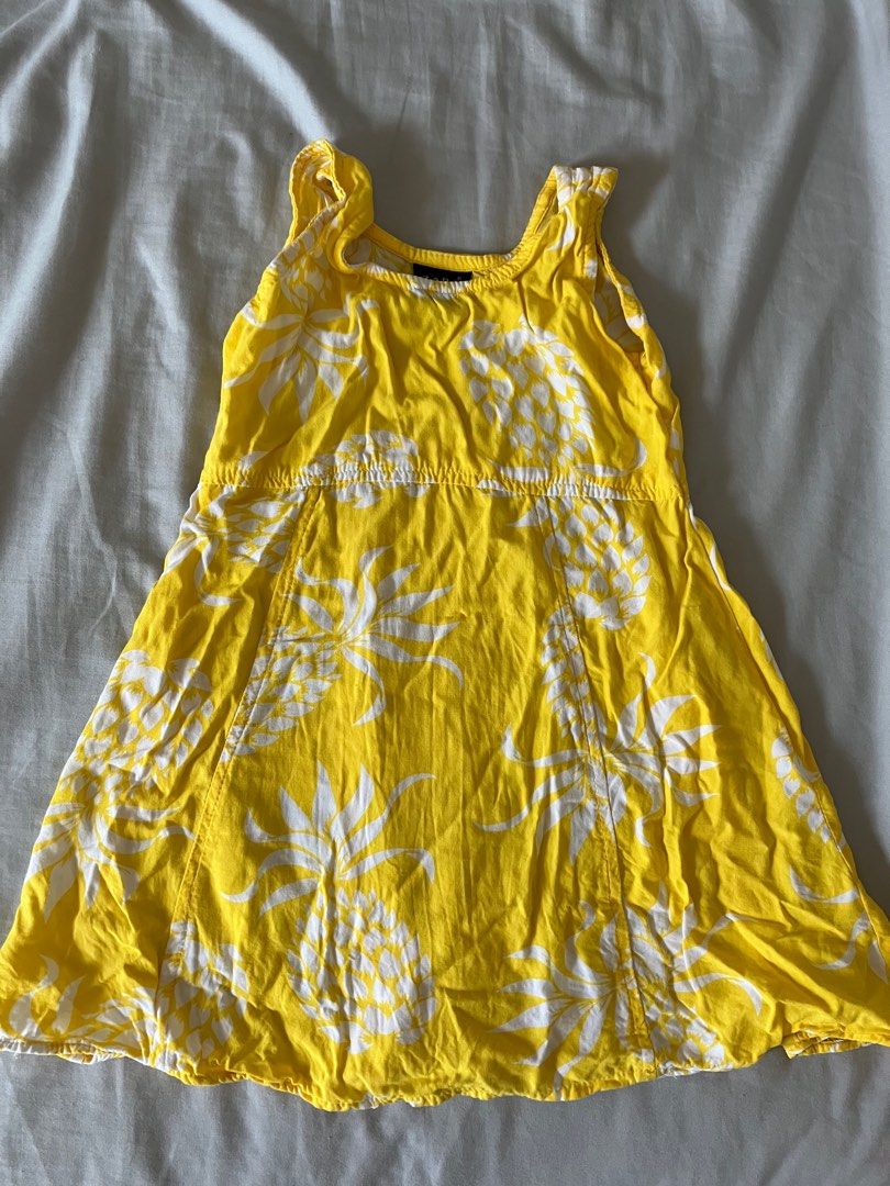 Cotton yellow sun dress 3YO (Category: Babies & Kids Fashion) located in Quezon City. Submitted by happy_starlight (Listing ID 1433474730, Image 1). Description: .
