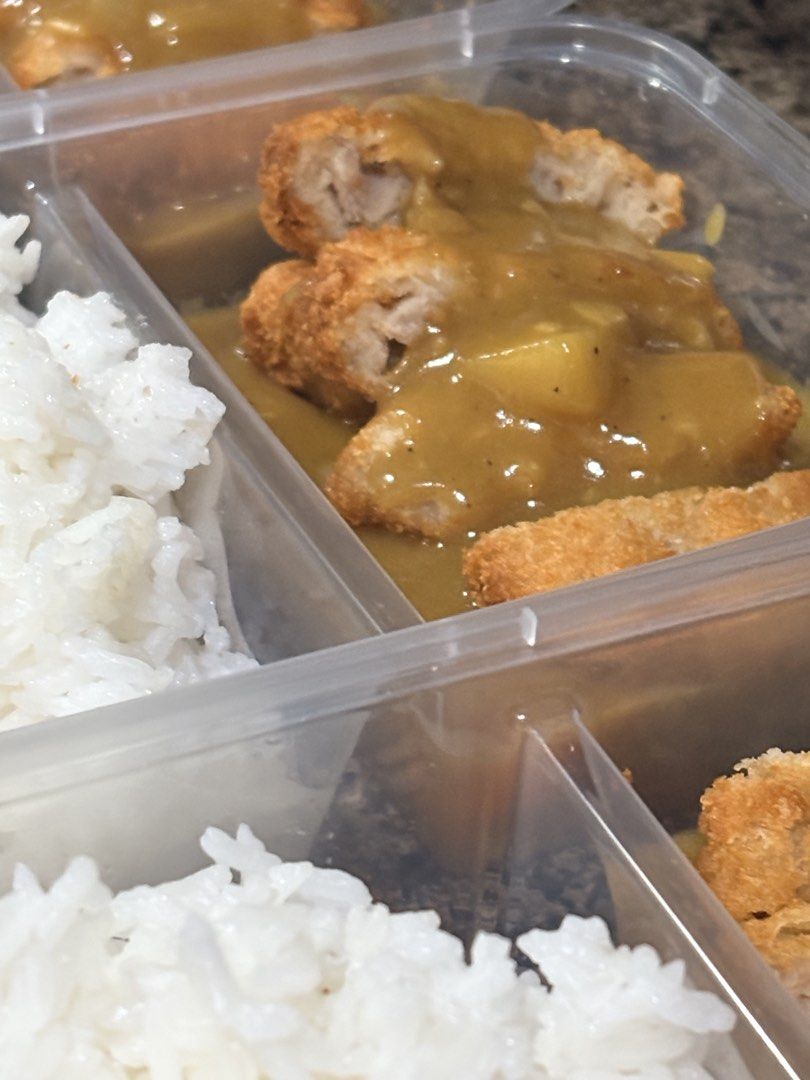Crew Meals | Packed Lunch for Corporate & Events (Category: Local Eats) located in Quezon City. Submitted by ms.bgss (Listing ID 1433442852, Image 3). Description: Affordable Catering & Crew Meals – Packed Lunches for Any Occasion! ✅ Minimum order: 20 packs (ideal for events, offices, crew meals, parties) ✅ Customizable sets: choose 1, 2, 3 viands with side dishes ✅ Dessert options available for a sweet finish ✅ Comes complete with utensils + opt