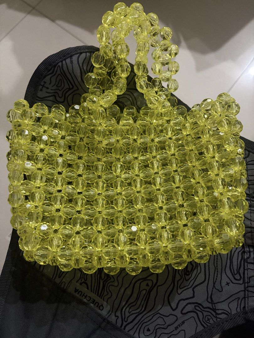 Crystal-beads handbag in florecent yellow (Category: Purses & Pouches) located in Quezon City. Submitted by fairyg (Listing ID 1433559546, Image 1). Description: .