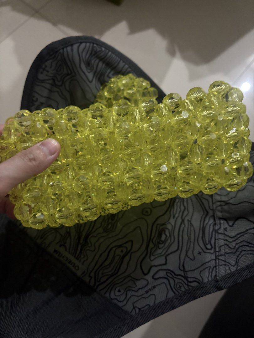 Crystal-beads handbag in florecent yellow (Category: Purses & Pouches) located in Quezon City. Submitted by fairyg (Listing ID 1433559546, Image 2). Description: .