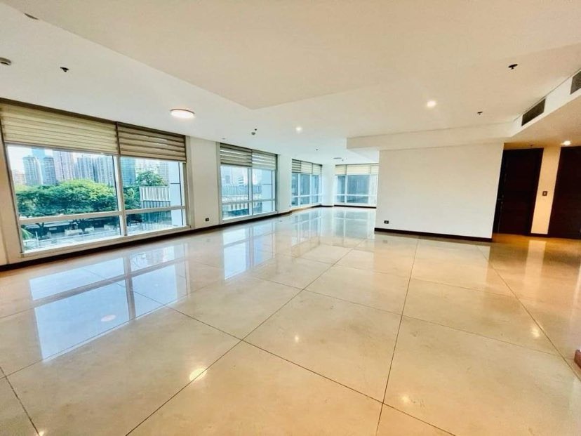 (Category: ) located in . Submitted by hvp.realtyinc (Listing ID 1433430472, Image 1). Description: .