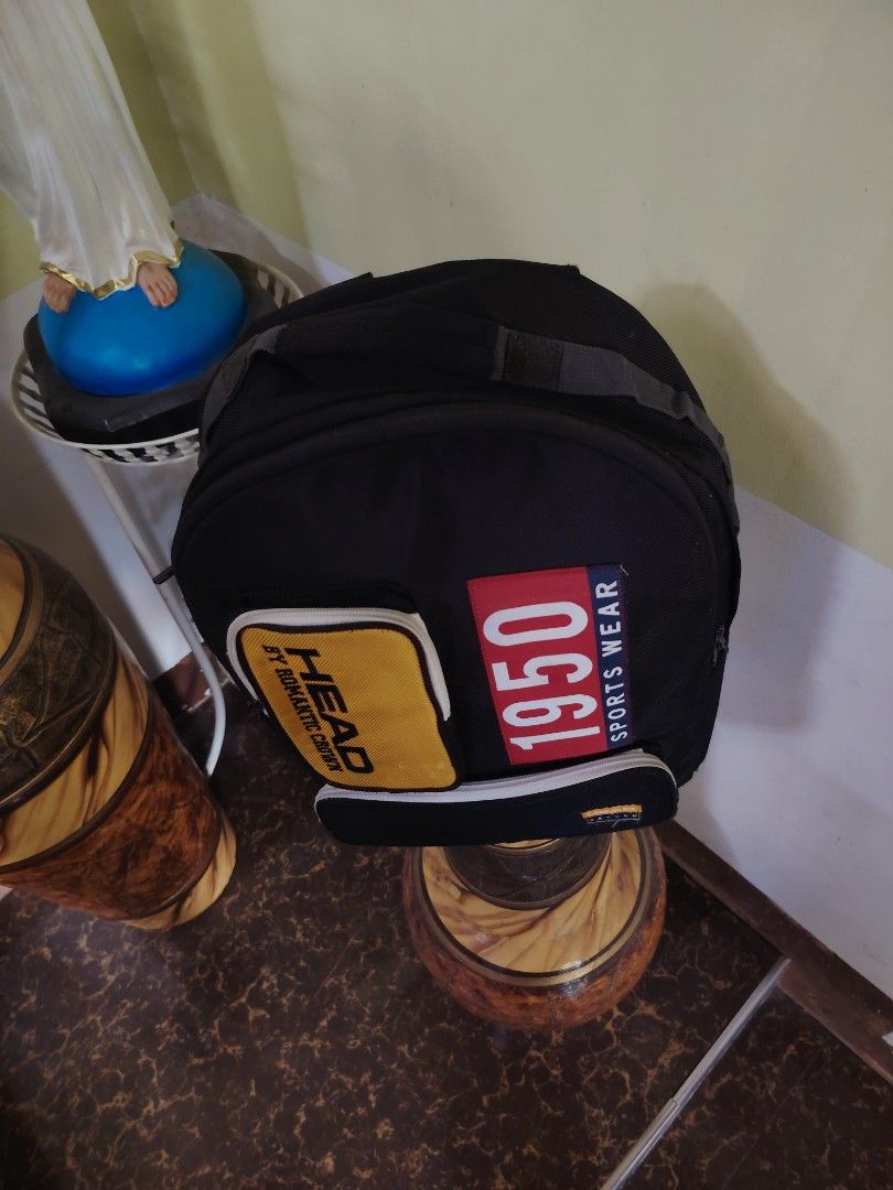 Head 1950 Sports Wear Backpack (Category: Backpacks) located in Bulacan. Submitted by branded_murayta (Listing ID 1433502004, Image 3). Description: AVAℹ️LABLE • Authentic HEAD Backpack in Black • semi Large in size ( 15x 11.5 x 6inches) ❤️perfect for office,school, work & everyday use 👉 Has spacious compartment • Has padded laptop pocket • Fits 16-inch laptop 👍 excellent condition • Durable • Php 980 #targus backpack #laptop 👉 Payment first v