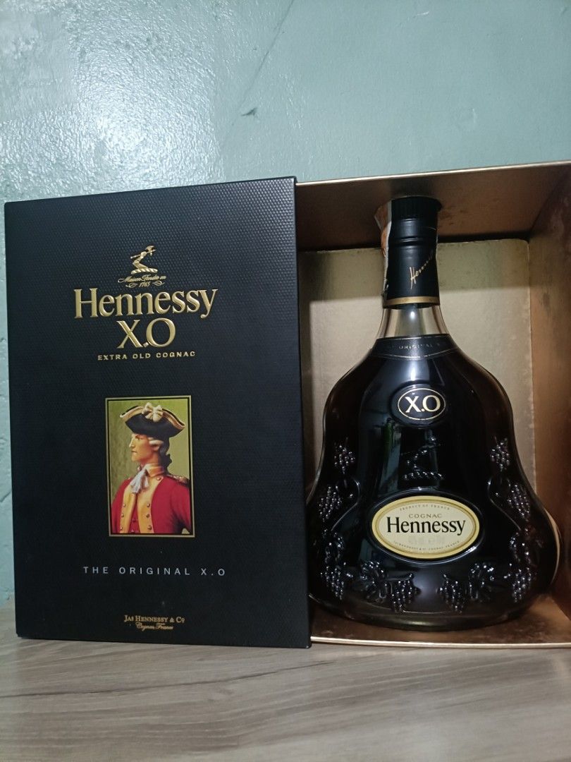 Hennessy X.O (Category: Beverages) located in Manila. Submitted by dess0524 (Listing ID 1433494822, Image 2). Description: Hennessy X.o 70cl gift.