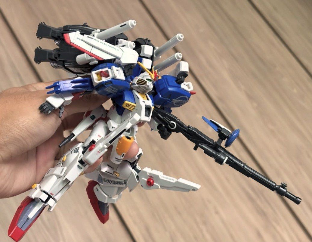 HGUC EX-S Gundam (Category: Gundam Model Kits) located in Singapore. Submitted by mr_bojangles (Listing ID 1433469408, Image 1). Description: - Bandai - Use markers for detail but faded bit - Fully assembled - Includes all accessories - Extra decals.