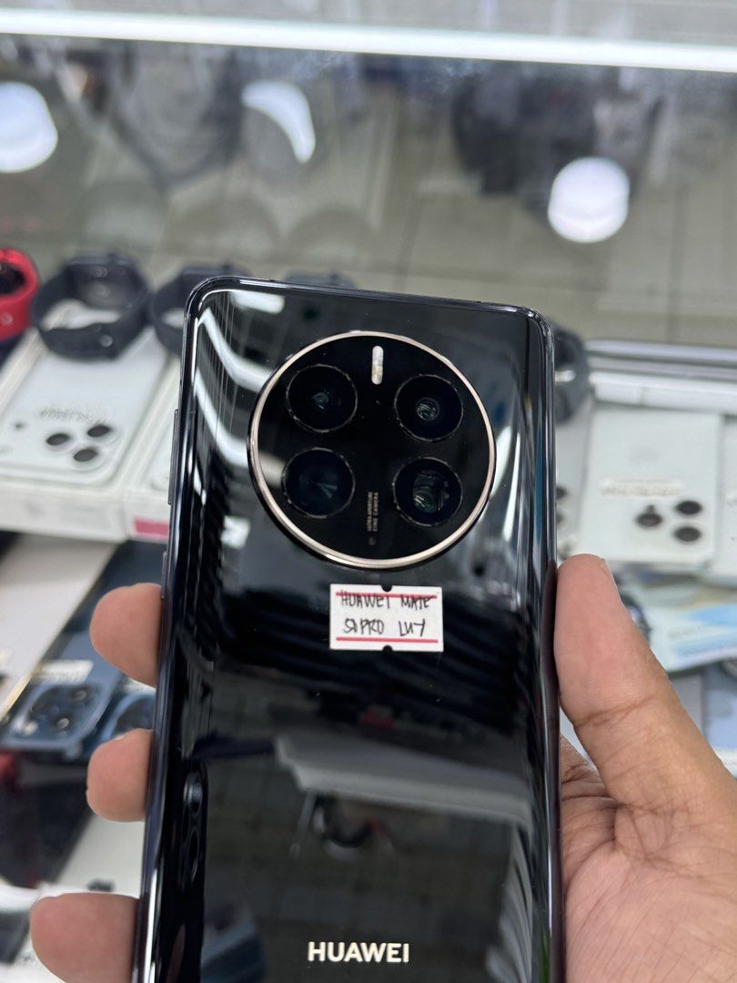 HUAWEI MATE 50 PRO 256GB (Category: Huawei) located in Manila. Submitted by ram-gadget-shop (Listing ID 1433502367, Image 3). Description: GREENHILLS SHOPPING CENTER📍 XC-12 STALL NUMBER HUAWEI MATE 50 PRO 256GB.