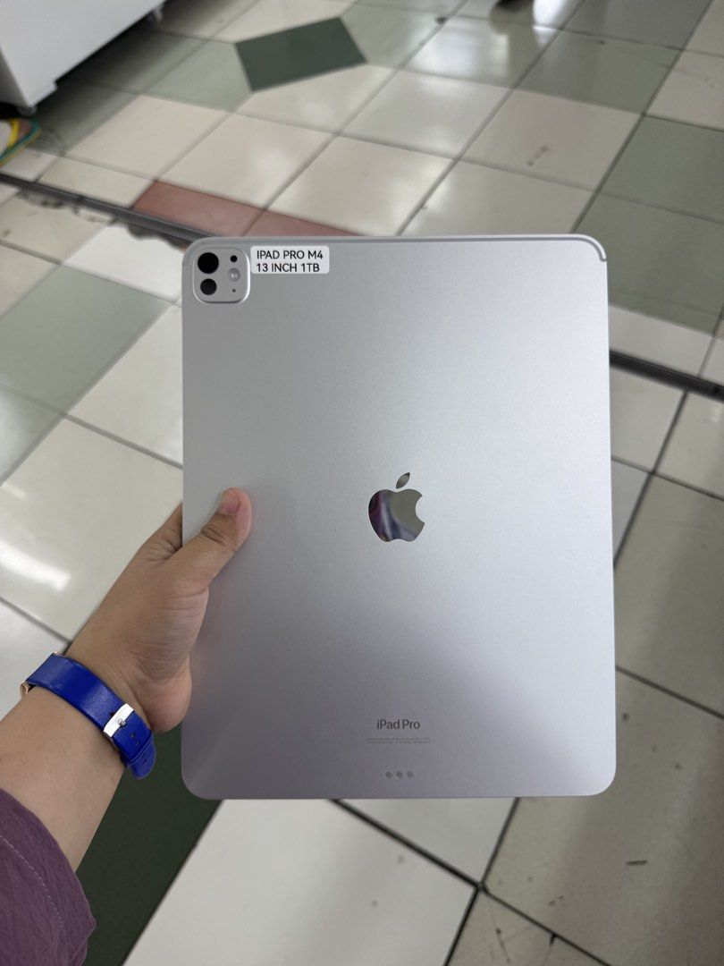 Ipad Pro M4 1TB 98% batt wifi No issue All working (Category: iPad) located in San Juan City. Submitted by keannagadgetph (Listing ID 1433450469, Image 1). Description: Available Units for today's POST! Ipad Pro M4 13inch / 1TB / NTC Variant / Wifi - any colors available (price may vary) - good condition - 96% Makinis - 98% battery - NTC Variant - No Repair ~ Accepting SWAP / TRADE IN / INSTALLMENT / BINTA UNIT ~ CASH ON DELIVERY METRO MANILA / L
