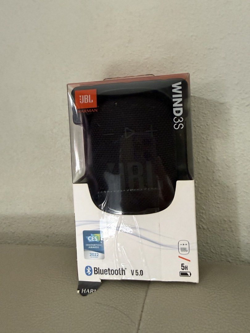 JBL Wind 3S Portable Bluetooth Speaker459940037322362880
