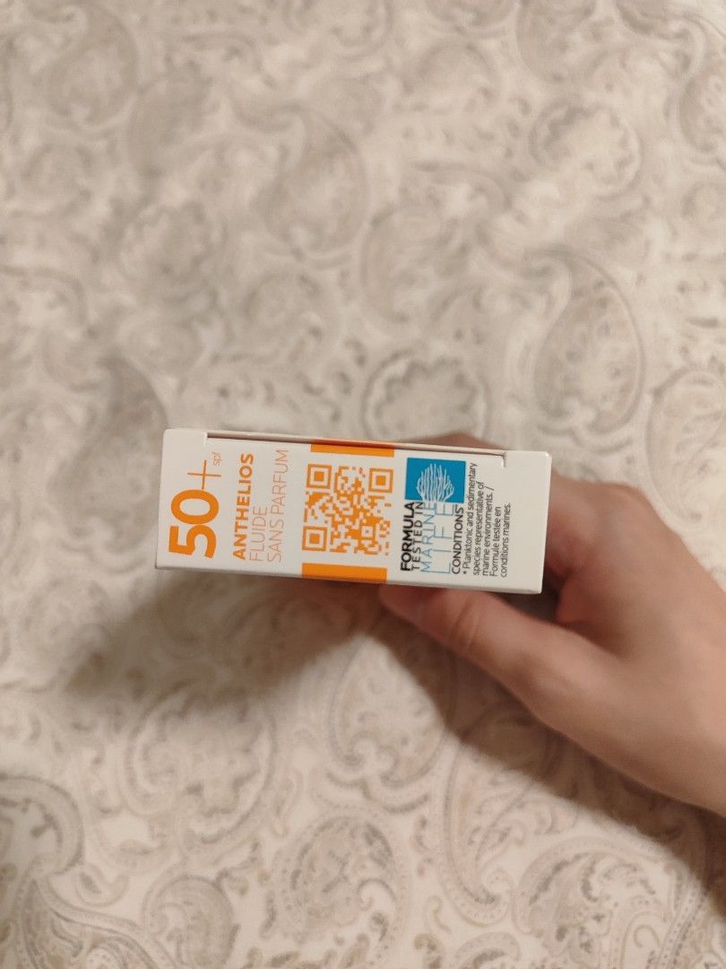 La Roche-Posay Invisible Fluid SPF 50+, Beauty & Personal Care, Face ...