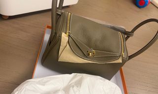 （分類：）位於 。 由 chchloe12 提交（商品編號 1433487670，圖片 1）。簡介： 。