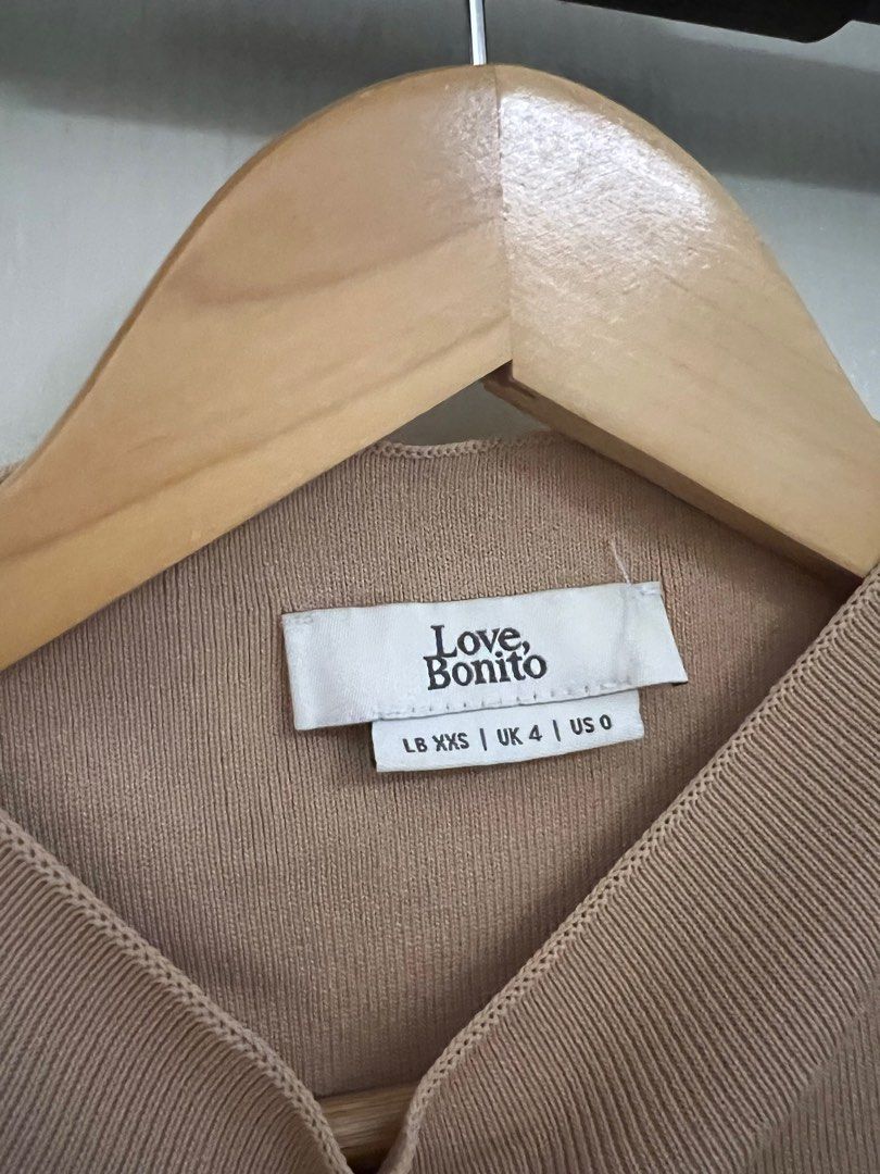 Love Bonito top and shorts (Category: Sets or Coordinates) located in Pasig City. Submitted by mgeee11 (Listing ID 1433486464, Image 3). Description: Bought from Singapore Bought separately but looks good together. Top is XXS but can fit up to small, brand new but no more tag Shorts is S but runs a bit small, brand new with tag. If sold separately: Top- 500 Shorts - 550 As a set - 900 📍 BGC, Taguig Shipping c/o buyer.