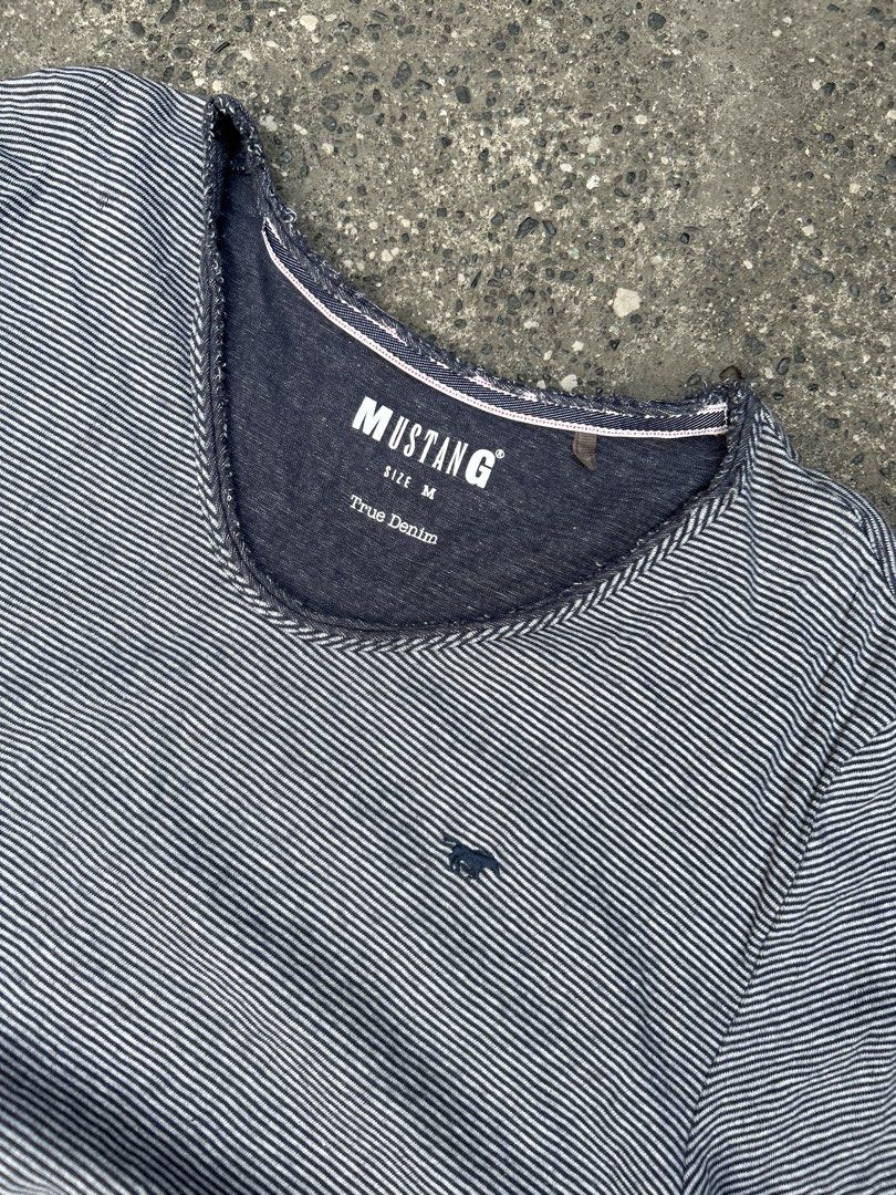 MustanG T-shirt (Category: Blouses) located in San Carlos. Submitted by declutterph2420 (Listing ID 1433507369, Image 2). Description: 18x27.