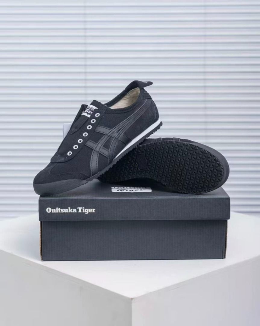 Onitsuka Tiger Mexico 66 Slip-on Black Unisex Sneakers (Category: Sneakers & Footwear) located in Singapore. Submitted by sg_vela_professional_seller (Listing ID 1433482341, Image 3). Description: .