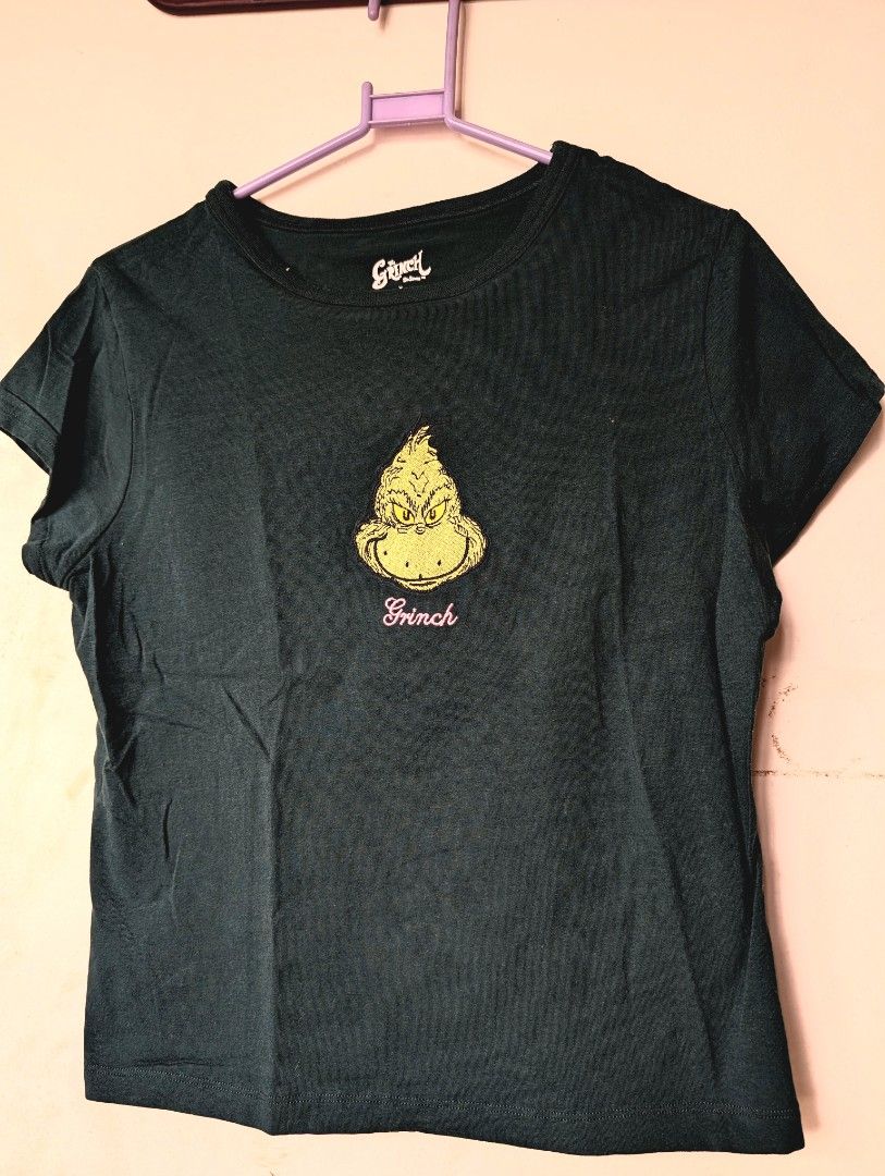 Primark The Grinch T-shirt (Category: Shirts) located in Paranaque City. Submitted by mdeclutters. (Listing ID 1433512014, Image 1). Description: Used once! .