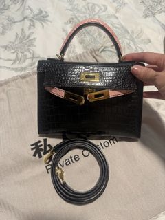 (Category: ) located in . Submitted by menmybags (Listing ID 1433477414, Image 1). Description: .