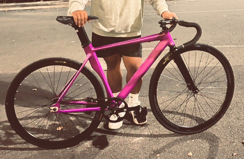 Purple Fixed Gear Bike (Category: Bicycles) located in Makati City. Submitted by jdricafort (Listing ID 1433410716, Image 1). Description: Fixie bike used only 3 times No issue RFS: hindi nagagamit Bought for 18k selling price is 13,000 slightly negotiable.