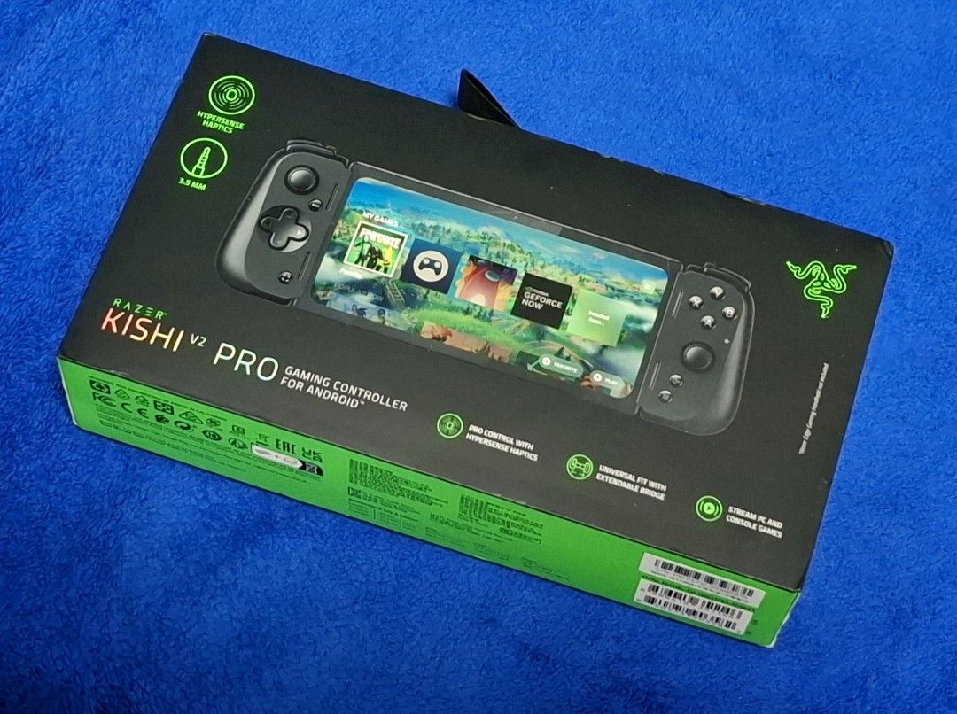Razer Kishi V2 Pro Gaming Controller for Android (Category: Controllers) located in Pasig City. Submitted by jelosaurus (Listing ID 1433417682, Image 2). Description: Razer Kishi V2 Pro gaming controller for Android - Includes the controller and original box. - Designed for Android phones (Type C). - Pristine condition: Used 3x only. RFS: No longer being used. Location: Pasig * Meetup around Arcovia or Tiendesitas, Pasig. * Pickup by courier (buy