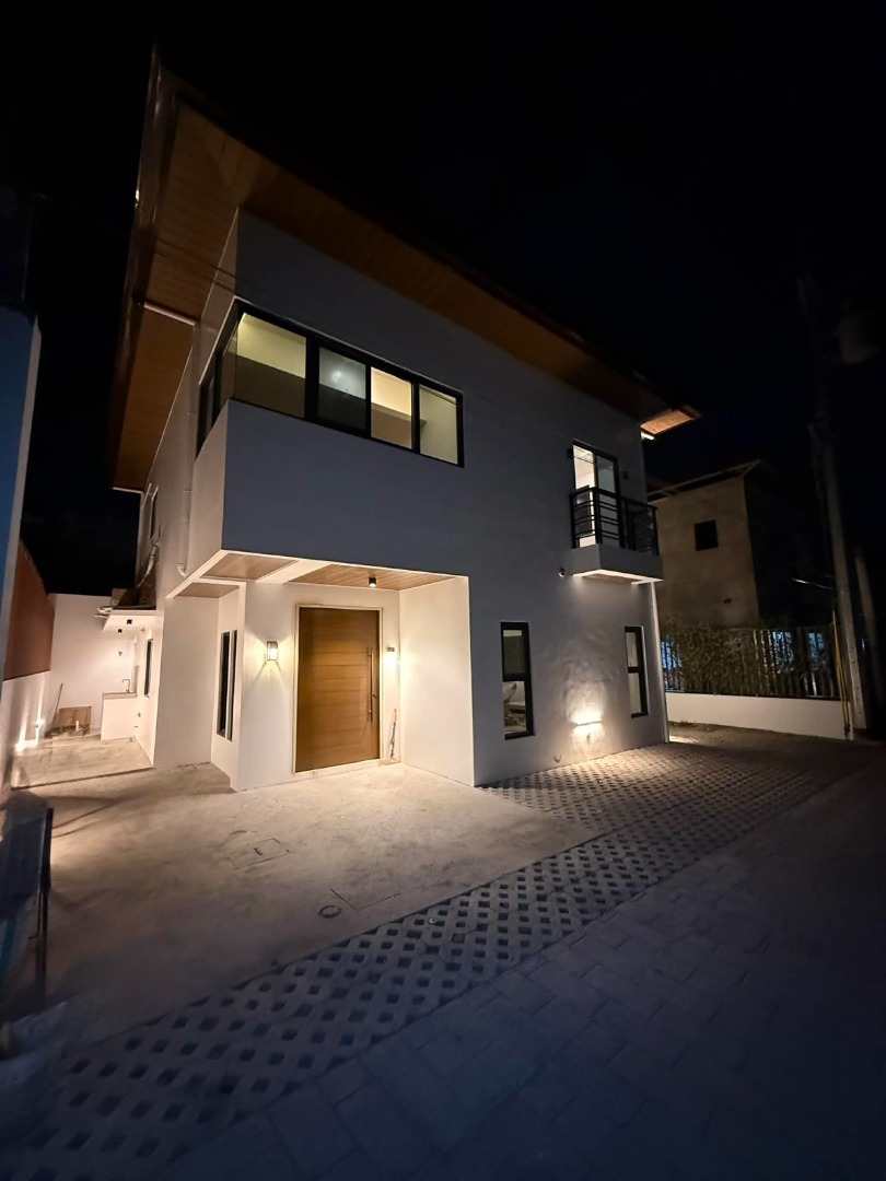 (Category: ) located in . Submitted by aby.tan (Listing ID 1433485722, Image 1). Description: .